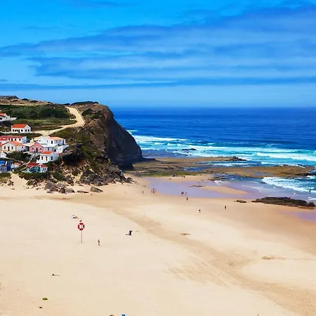 Apartamento Novo Praia De Monte Clerigo